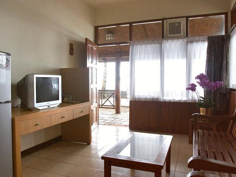 Pantai Indah Resort Hotel Barat Pangandaran Exterior foto