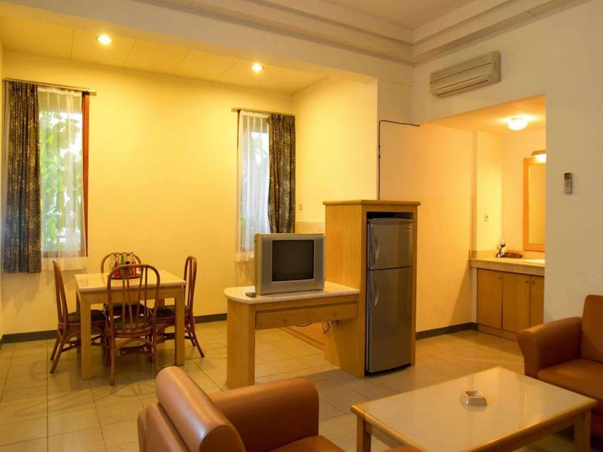 Pantai Indah Resort Hotel Barat Pangandaran Exterior foto